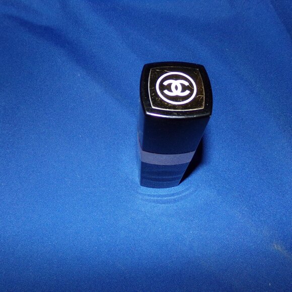 Vintage Authentic Chanel No. 5 Eau de Cologne 1.7 oz Hard Shell Spray Container - Picture 9 of 12